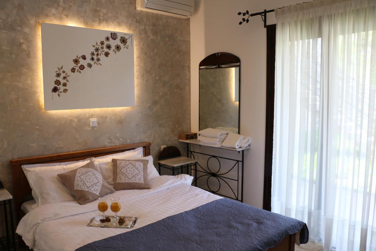 Miterra Cozy Apartments Andritsaina Exterior photo