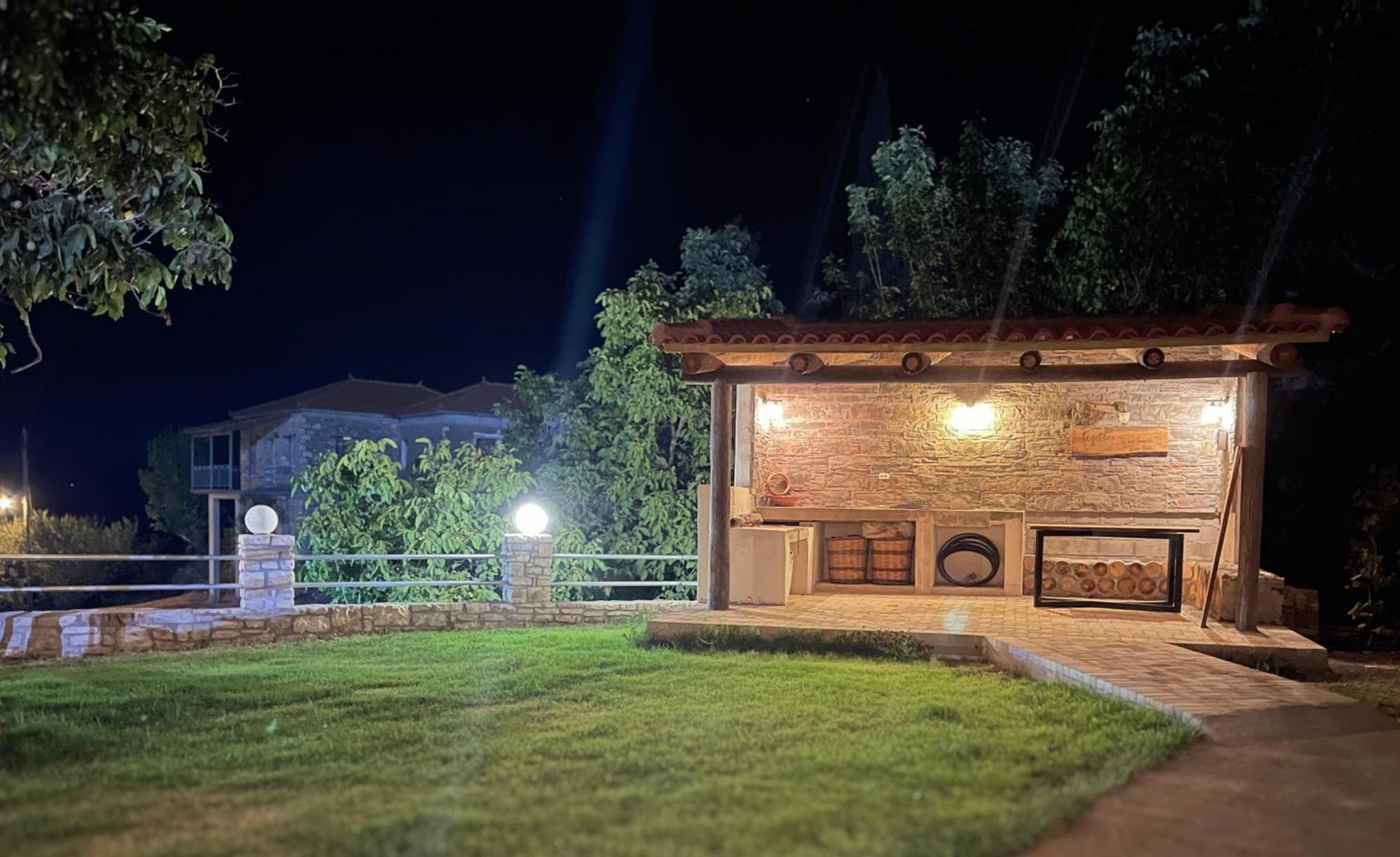 Miterra Cozy Apartments Andritsaina Exterior photo